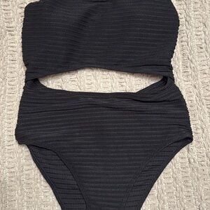6 piece Swimsuit small bundle